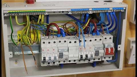 Guide to completing an R1 + R2 test on a ring circuit and how to complete the test sheet