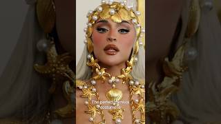 Pabllo Vittar e Alessandra Ambrósio comemoram os 100 anos do Copacabana Palace.