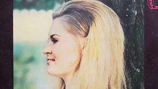 Video thumbnail of "Lynn Anderson - Please Don't Tell Me How The Story Ends"