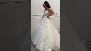 Get Swept Away By Romance With This Beauty Style 4424 Eve Of Milady Bridals