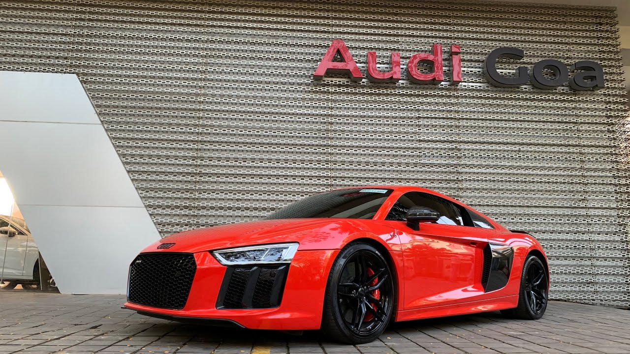 Audi R8 V 10+ | The Everyday Supercar | THROTTLE HEADS