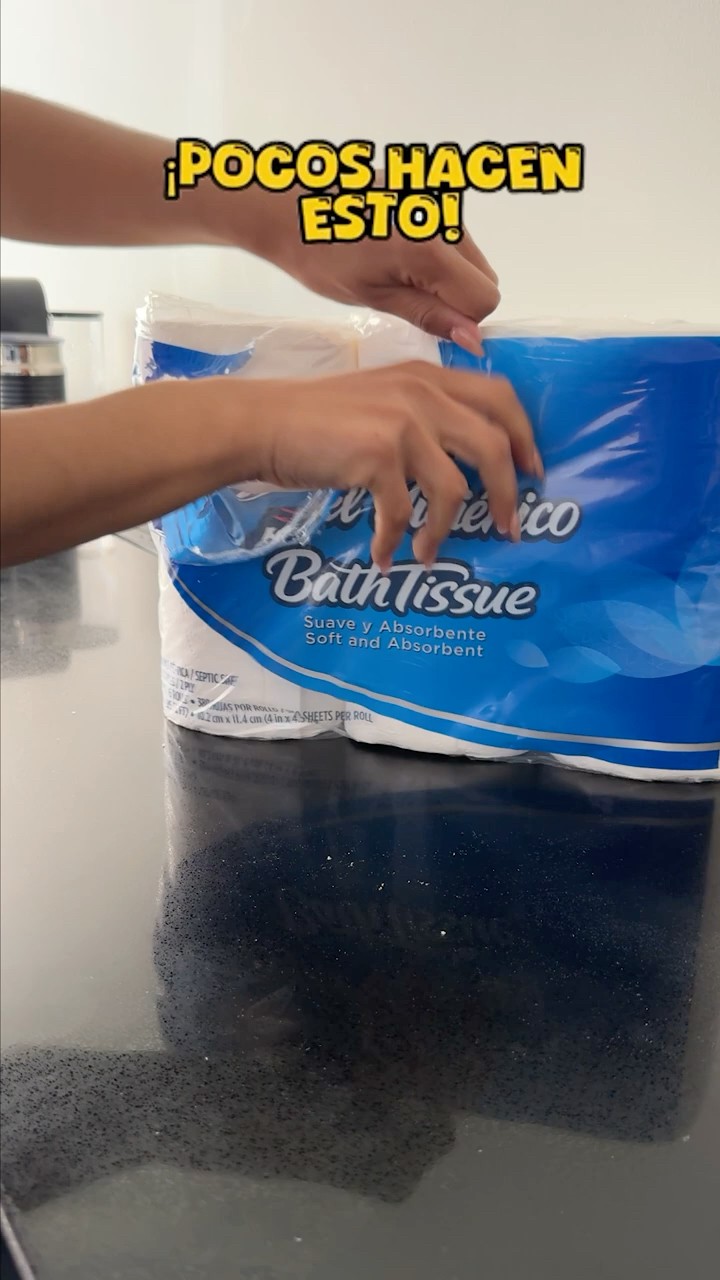 La forma perfecta para abrir el papel de baño