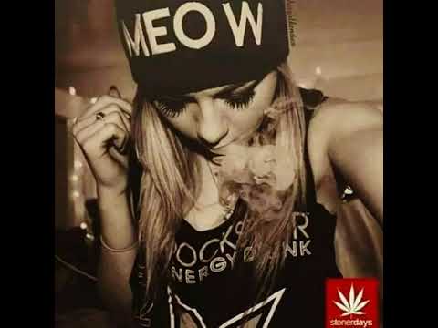 عمال بشيل جوايا لما بقيت خلاص 