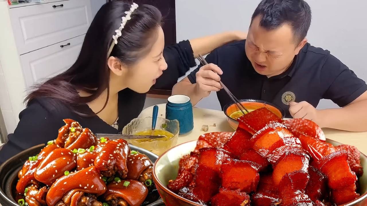 蠢老公想吃独食，我在红烧肉里放芥末，让他被辣哭【九零后夫妻】