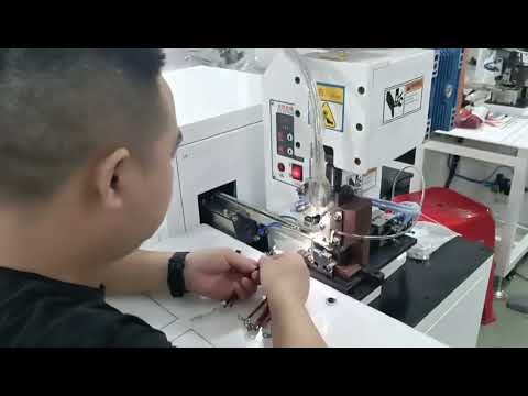 90-Degree Bent Terminal Vibrating Disc Loose Terminal Machine with Automatic Feeding