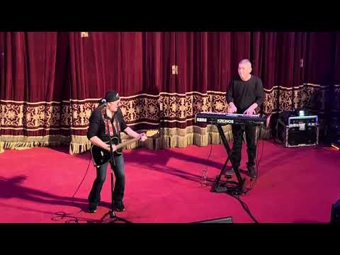 Vasile Șeicaru - Aruncarea în valuri