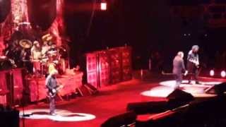 Black Sabbath (live @Paris Bercy, 02/12/2013) - Fairies Wear Boots