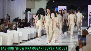 Fashion Show Pramugara dan Pramugari Cantik Super Air Jet di Bandara Soekarno Hatta Jakarta