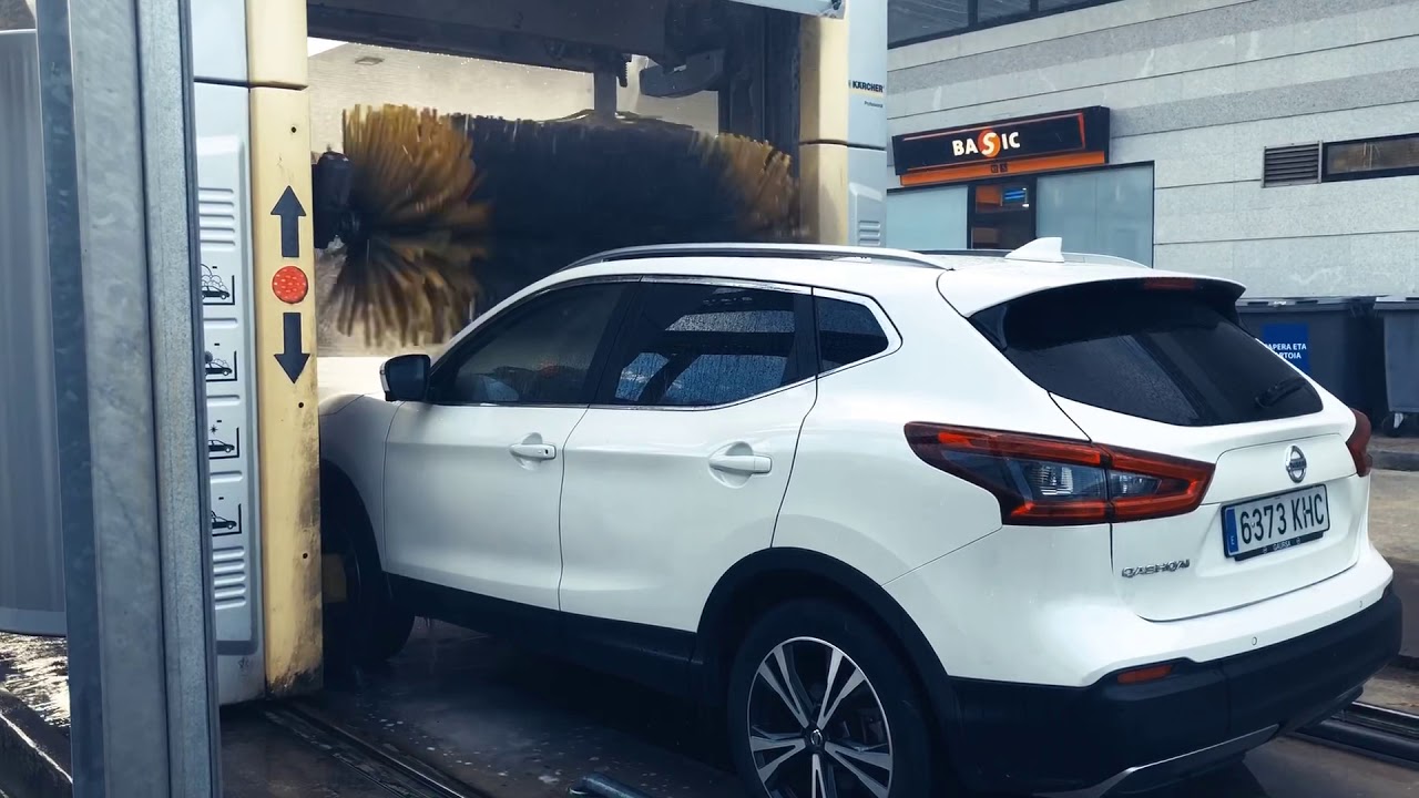 Karcher Automatic Car Wash - YouTube