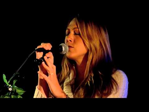 Colbie Caillat And Justin Young I Never Told You CLU April 21 2011