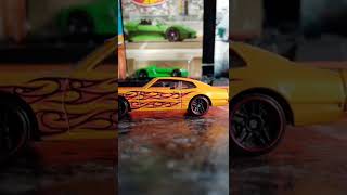 '71 Maverick 1/64 (Hot Wheels)