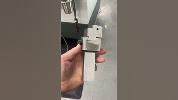 Dovetail holder for testing inserts