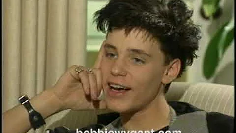 Corey Haim "Dream a Little Dream" 1988 - Bobbie Wy...