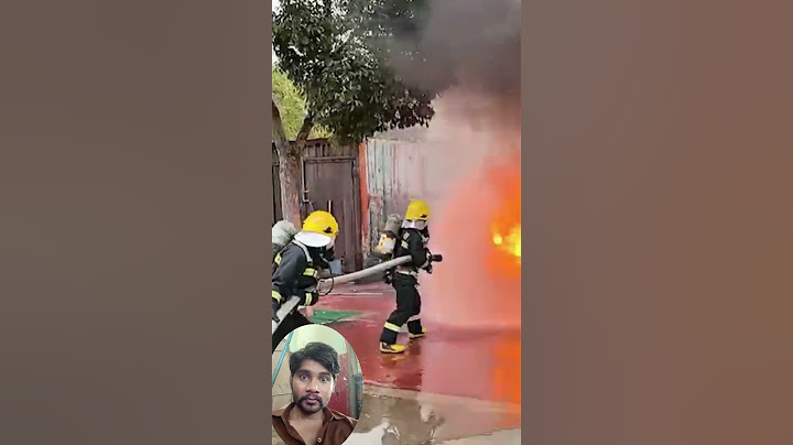 消防避险训练，消防员用“水盾”逼退烈火！这是训练，也是他们可能面对的日常。致敬！#熱門 #中国