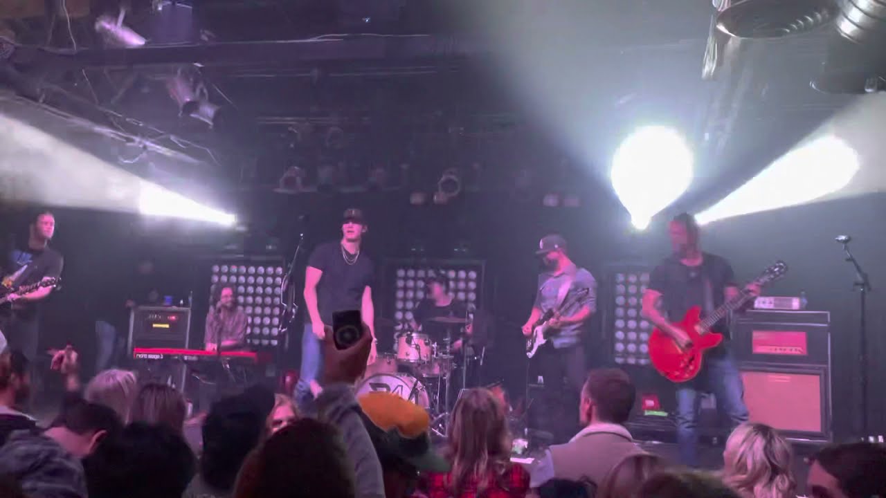 Parker McCollum - “Why Indiana” | Joe's On Weed Street - Chicago 2021