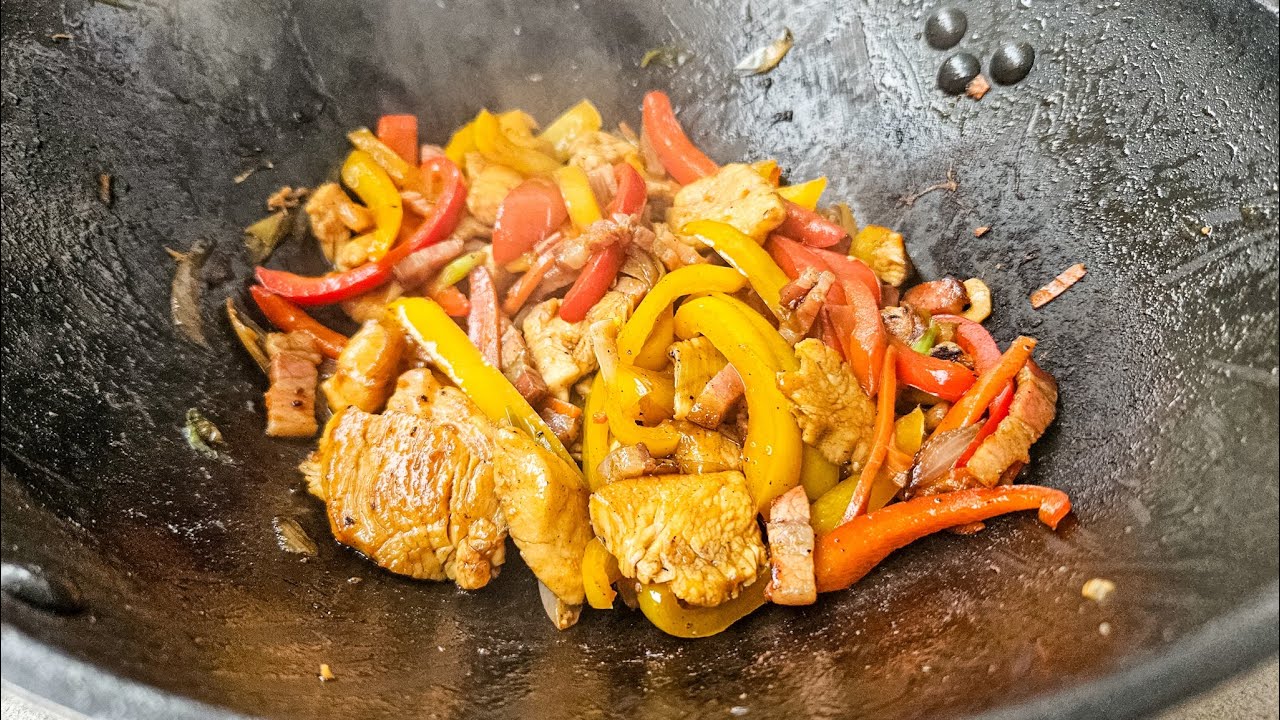Kako se pravi Kineski Wok s povrćem i piletinom - Recept