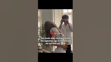 Lisa got her personal photographer 💀 #lisa #fypviralシ #ytshorts #blackpink #blink @wearelloud
