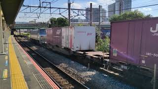 10月14日新川崎駅 #吹田A26運用 #3086レ EF66-125 #ef66100番台 #ef66サメ #EF66125