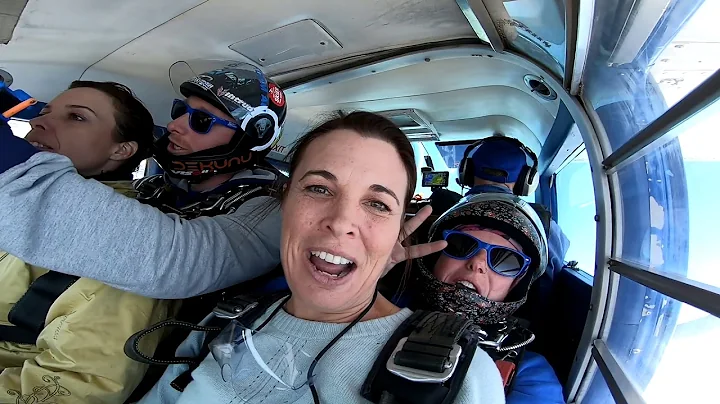 Britt Johnston | SA Skydiving | Adelaide | Basham ...
