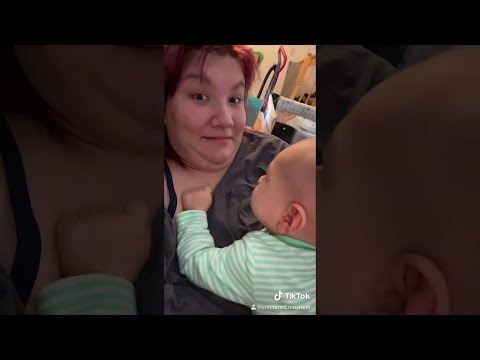 Sleepy Baby Doesn't Approve of Aunt's Baby Fever || ViralHog