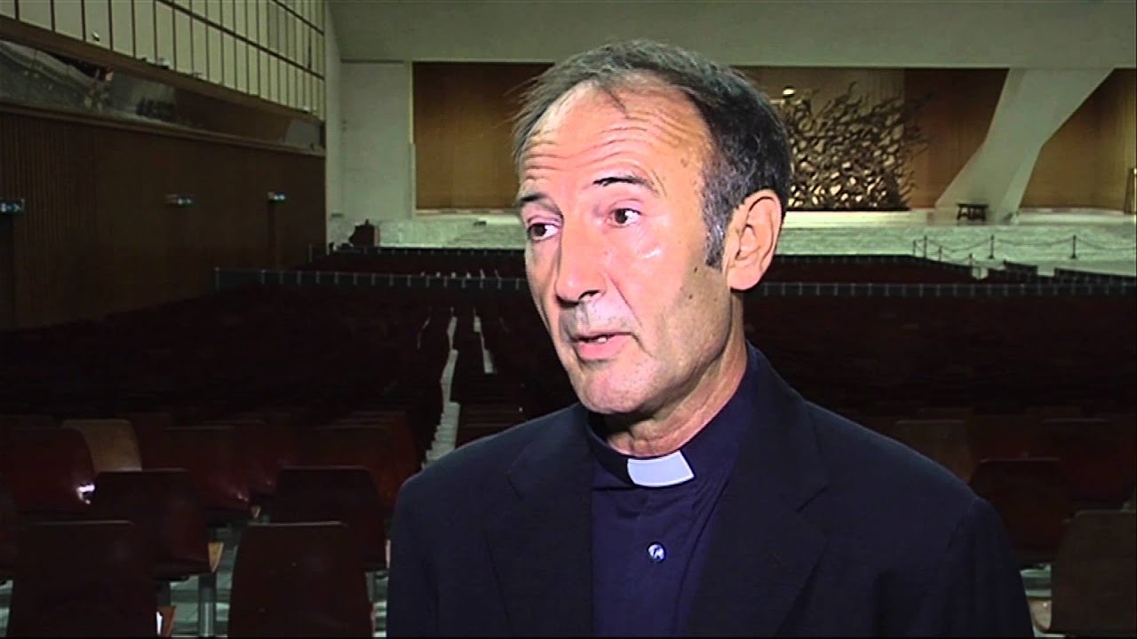 ⁣DESDE EL SÍNODO Día 4 Entrevista al padre Manuel Jesús Arroba Conde | Sínodo 2014