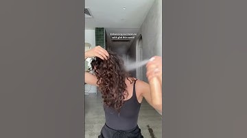 How to style curly hair and natural texture with ghd curve thin wand #howtohair #curlingwand #curls