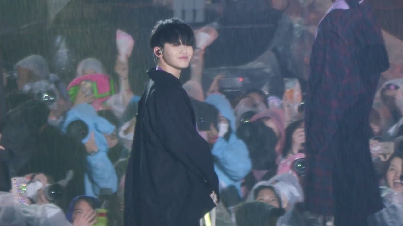 세븐틴(Seventeen)_아주 NICE (VERY NICE)_ 우지 직캠(Woozi focus)