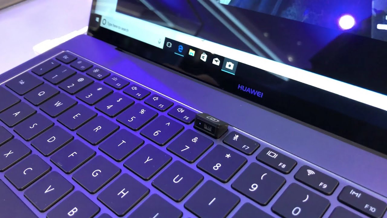 Как включить подсветку клавиатуры на ноутбуке хуавей. Ноутбук Хуавей MATEBOOK камера. Ноутбуки Huawei MATEBOOK Вебкамера. Huawei MATEBOOK С подсветкой клавиатуры. Ноутбук Huawei MATEBOOK X Pro камера.