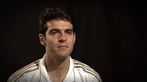 FIFA 12 | Kaka Answers Your Questions