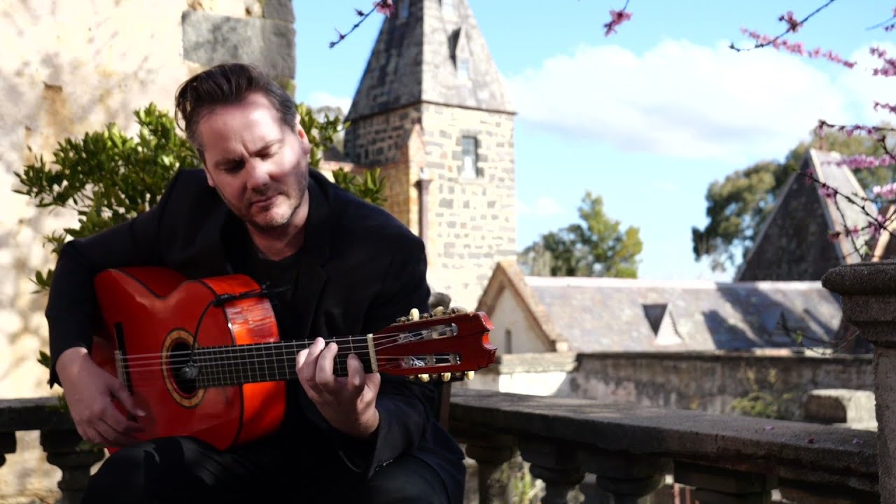 Gerard Mapstone   Paseo de Albaicin   Dedicado a maestro Victor Monge Serranito