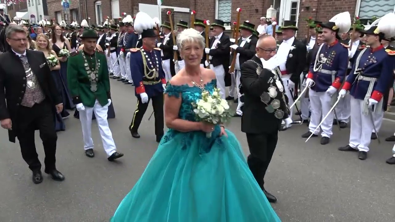 Schützenfest Grevenbroich Kapellen 2025 - Umzug und Parade am 1.6.2025 - ein Film von Peter Lesinski