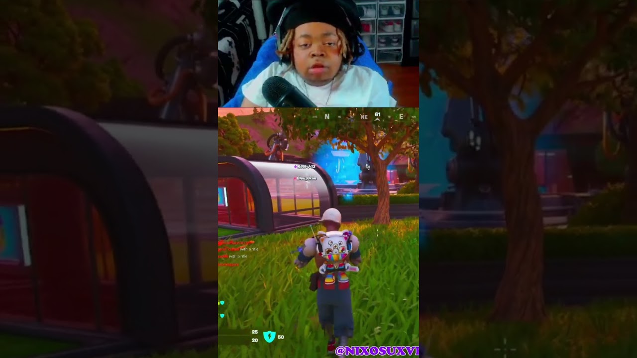 Fortnite Player Battles Invisible Enemies 