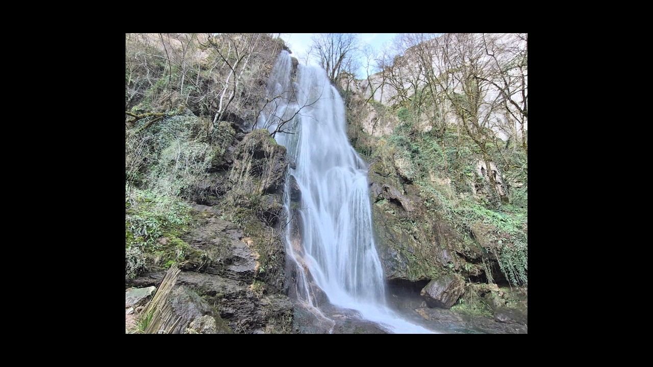 Cascade Autoire Waterfall Lot France