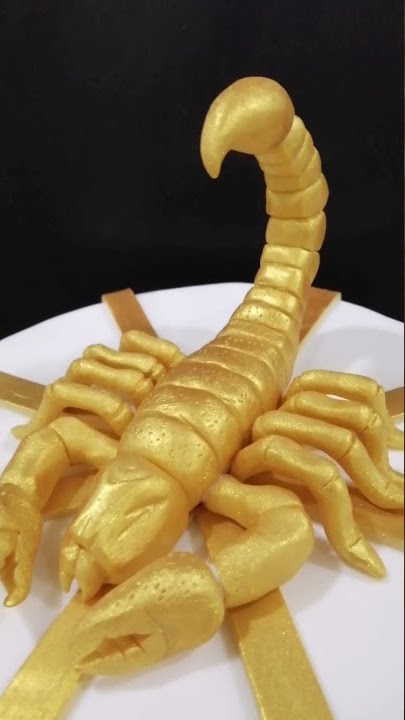 Gold Scorpion 3D Topper Birthday Fondant Cake Design #shorts