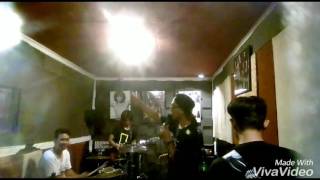 Moonshine - Kamu ( live ) at studio seven