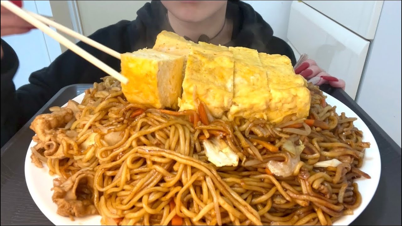 【ASMR】Stir-fried noodles with vegetables and meat ！焼きそば！