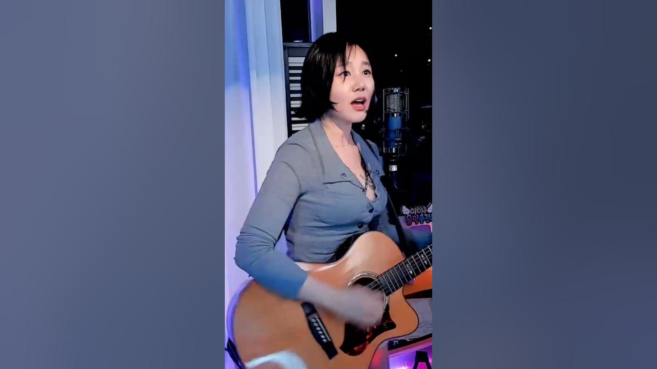 아이큐의 씐나는 기타연주~ 이제 다시~[그집앞](Shorts)-02 음충467회 #가수아이큐 #iqmusic    @I.QMusic