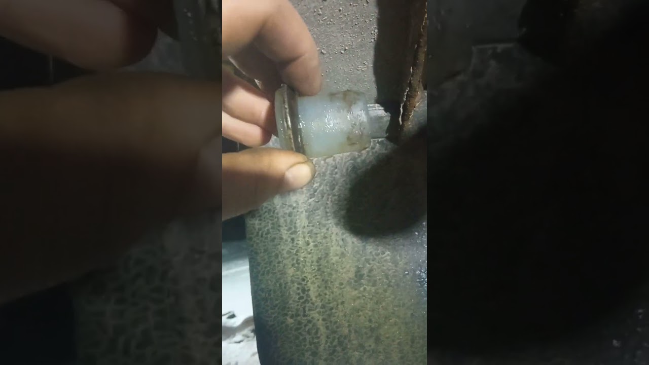 подгон втулок рессор волга на опель)))