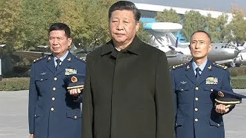 Xi Stresses Building World-class Air Force - DayDayNews