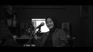 Ghea Indrawari - Setengah Mati || Kenlacessa Cover