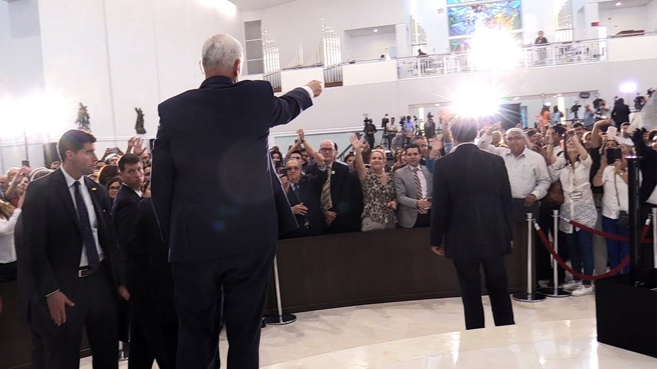 white house has fallen Vice President Pence in Miami
