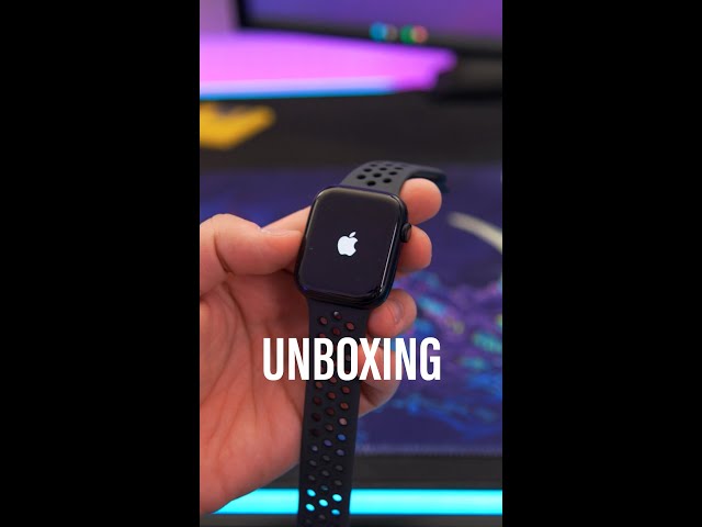 Unboxing the Apple Watch Nike Series 7 ⌚️ Would you wear one?