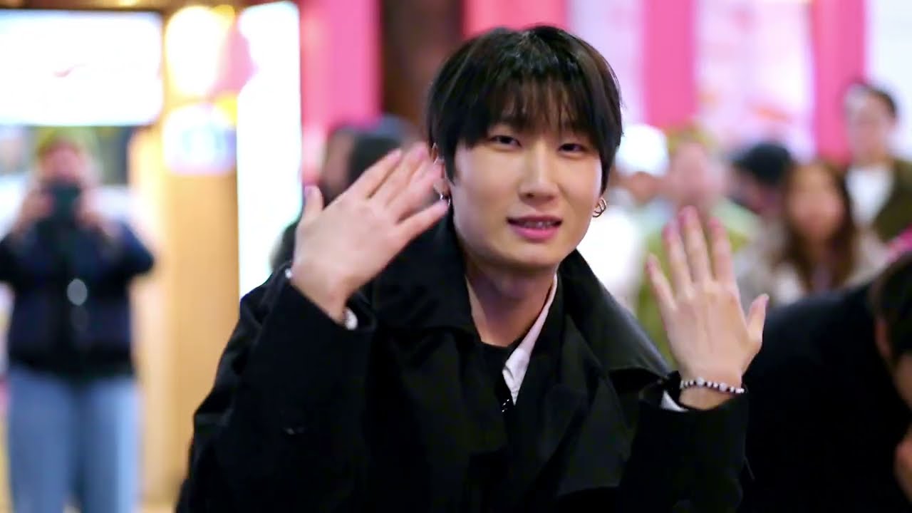 [ 주문-MIROTIC ] _ 댄스팀 모션 _ 홍대 댄스 버스킹  _ 26-02-25