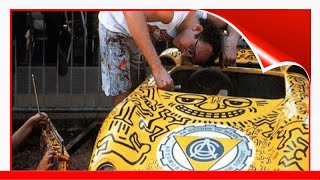 Amazing Photo Of Keith Haring'S Unconventional Car Canvas !
