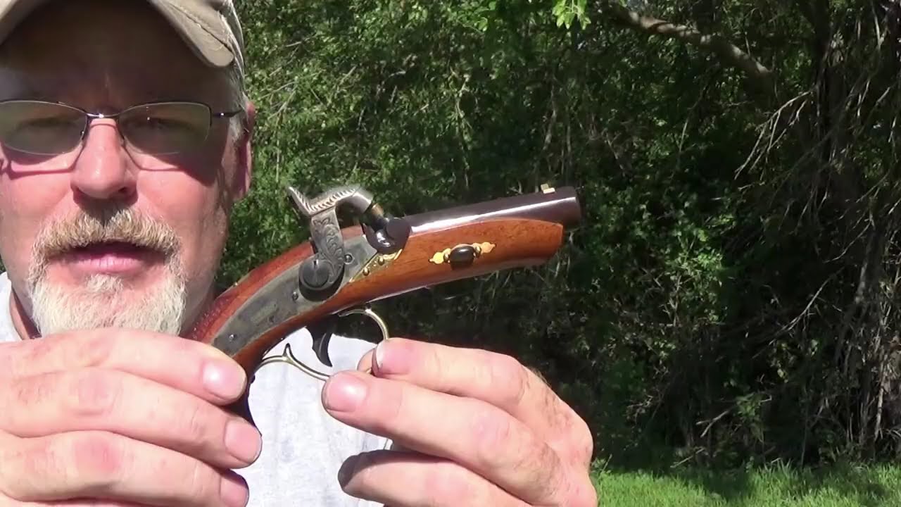 Педерсоли Филадельфия Дерингер - «Бесполезный, бесполезный»