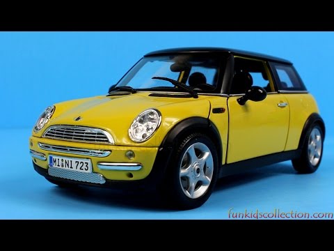 mini-cooper-yellow-die-cast-model-car-1:18-by-maisto