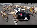 A Mob of NPC Sport Bikes gets Mowed Down Repeatedly