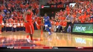 Nerlens Noel Monster Dunk Against Auburn on 1\/19\/13