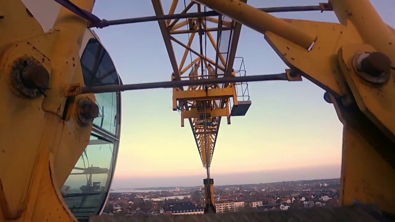 Crazy Kolding ! CLIMBING CRANES!!!! (GONE WRONG) YouTube