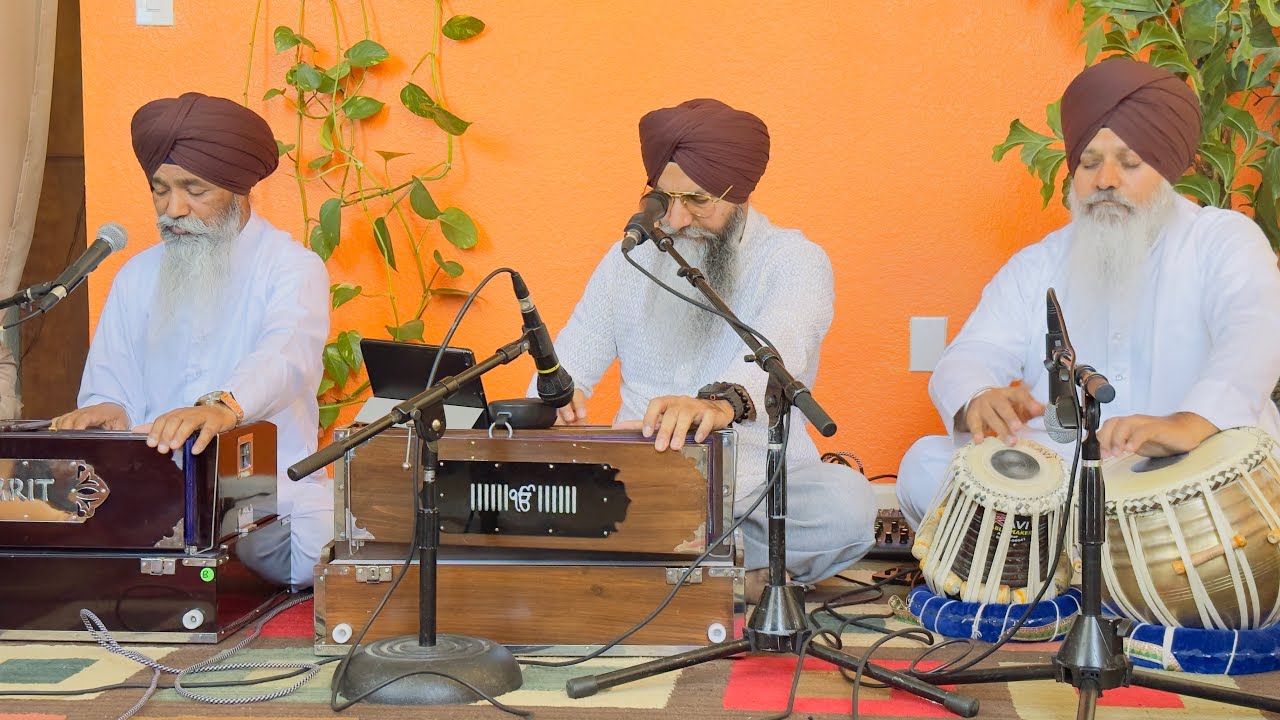 Pyaro Bhai DIN RAATI AARADHO PYARO || BHAI SUKHWINDER SINGH JI RAJU - YouTube